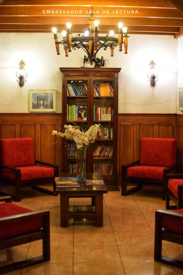 Hotel Ambassador كويتو المظهر الخارجي الصورة